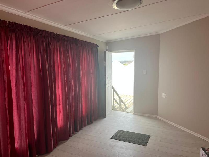 4 Bedroom Property for Sale in Hartenbos Central Western Cape